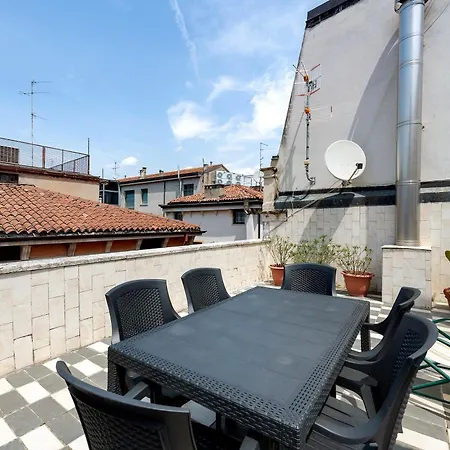Casa Dolce Casa La Terrazza Apartamento *