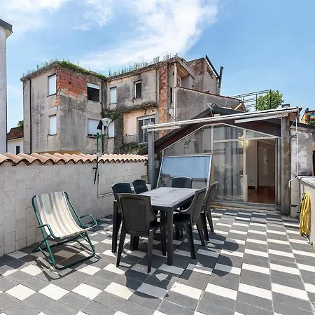 Casa Dolce Casa La Terrazza Apartament *